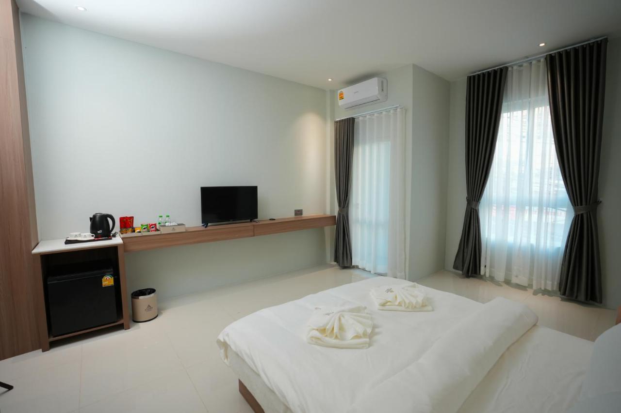 Athenee Hotel Vientiane Exterior photo