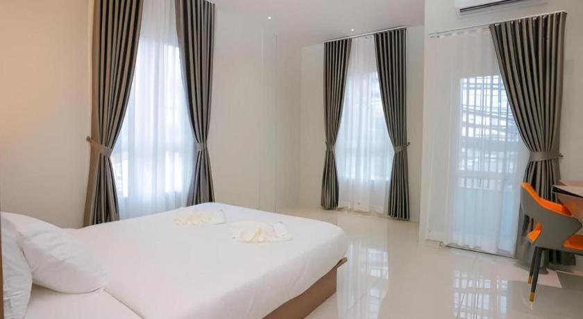 Athenee Hotel Vientiane Exterior photo