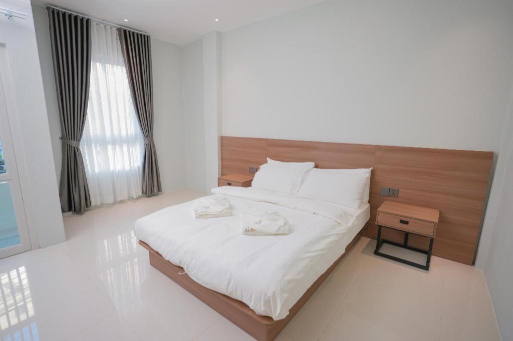 Athenee Hotel Vientiane Exterior photo